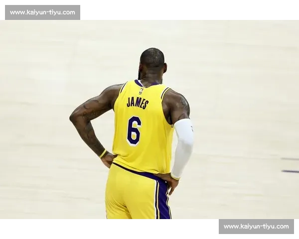 詹姆斯 G6 更衣室宣言:勇士已崩溃,我们的时代来了! 詹姆斯 G6 更衣室宣言:勇士已崩溃,我们的时代来了!