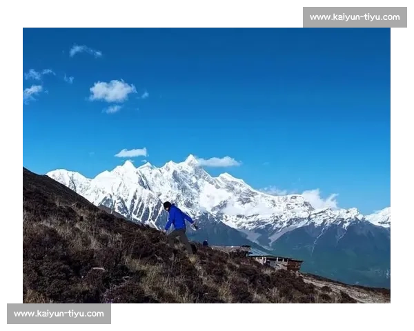 巅峰对决！2025 自然堂喜马拉雅极限越野跑林芝燃情开跑