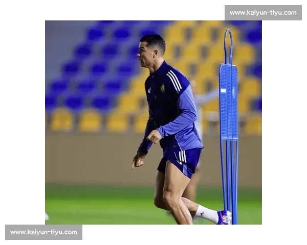 沙特豪门追逐纽卡中场乔林顿！续约至 2028 年仍遭利雅得新月重金求购