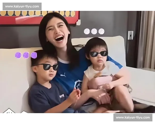 奚梦瑶与婆婆热舞互动超亲密，豪门婆媳关系典范引热议